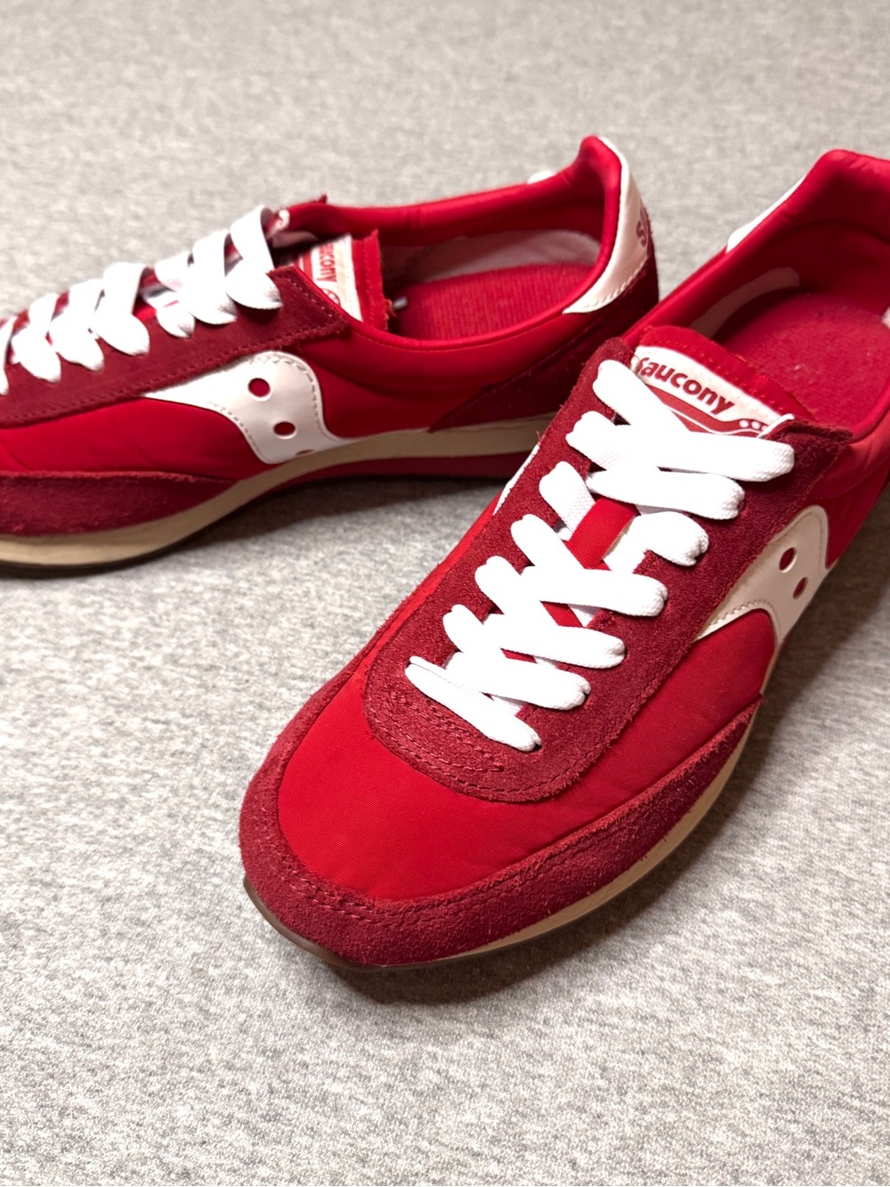 Saucony Jazz Lowpro Red White Retro Running Shoes Unisex Men 7.5 Women 9.5